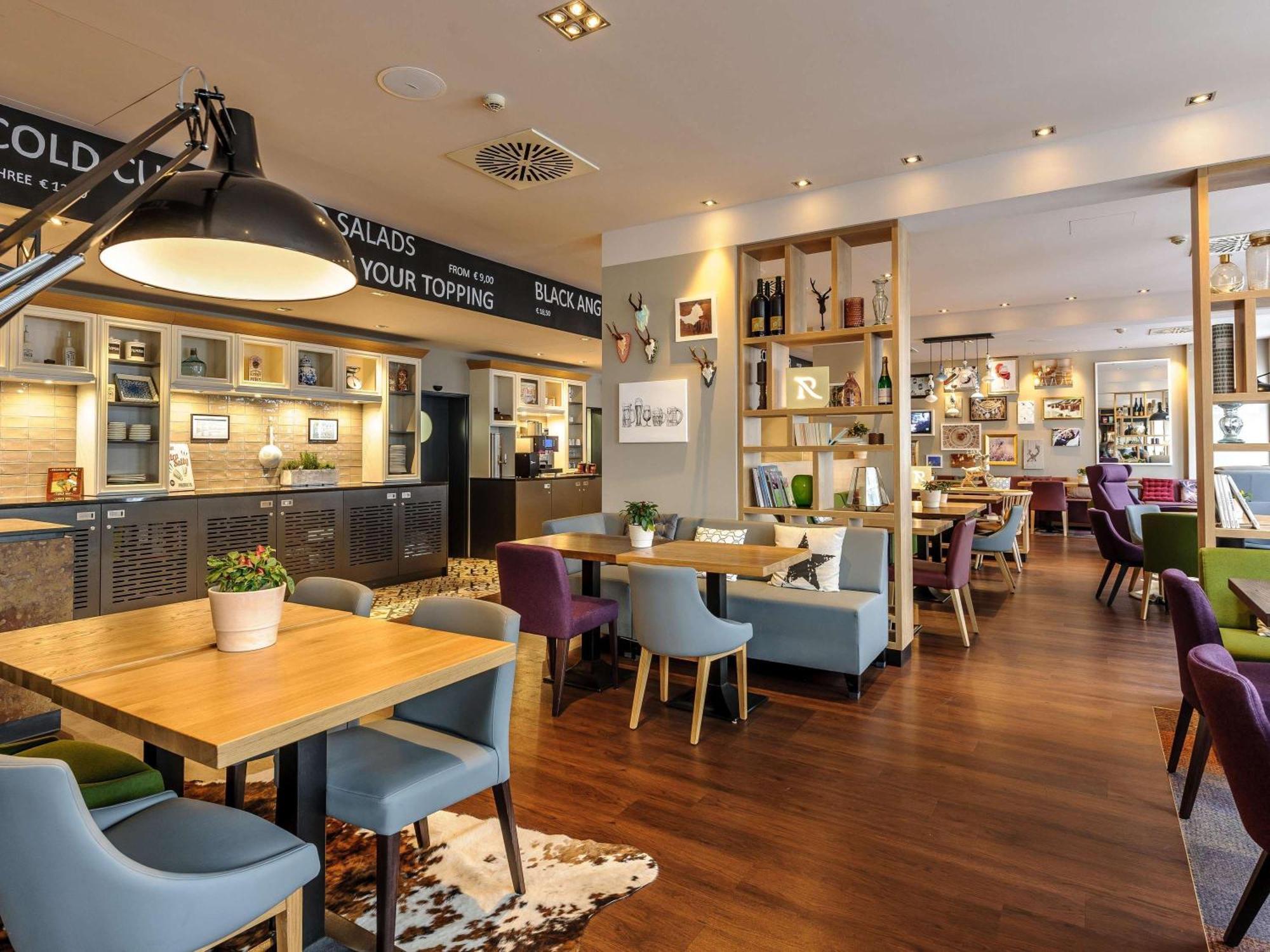 Mercure Center 4*