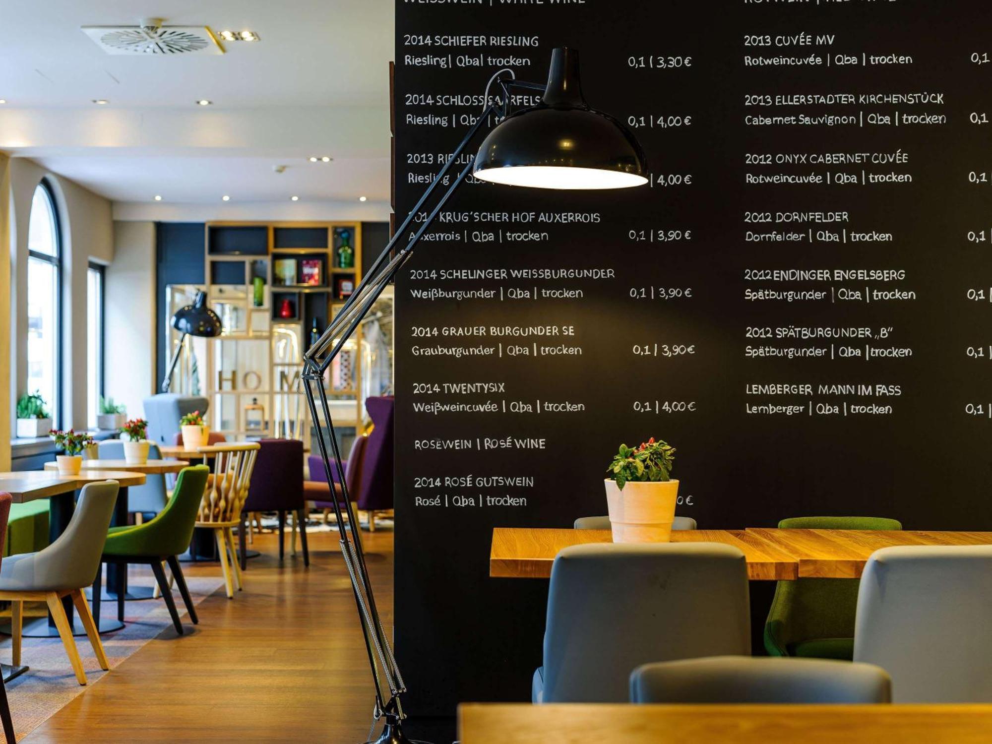 Mercure Center 4*