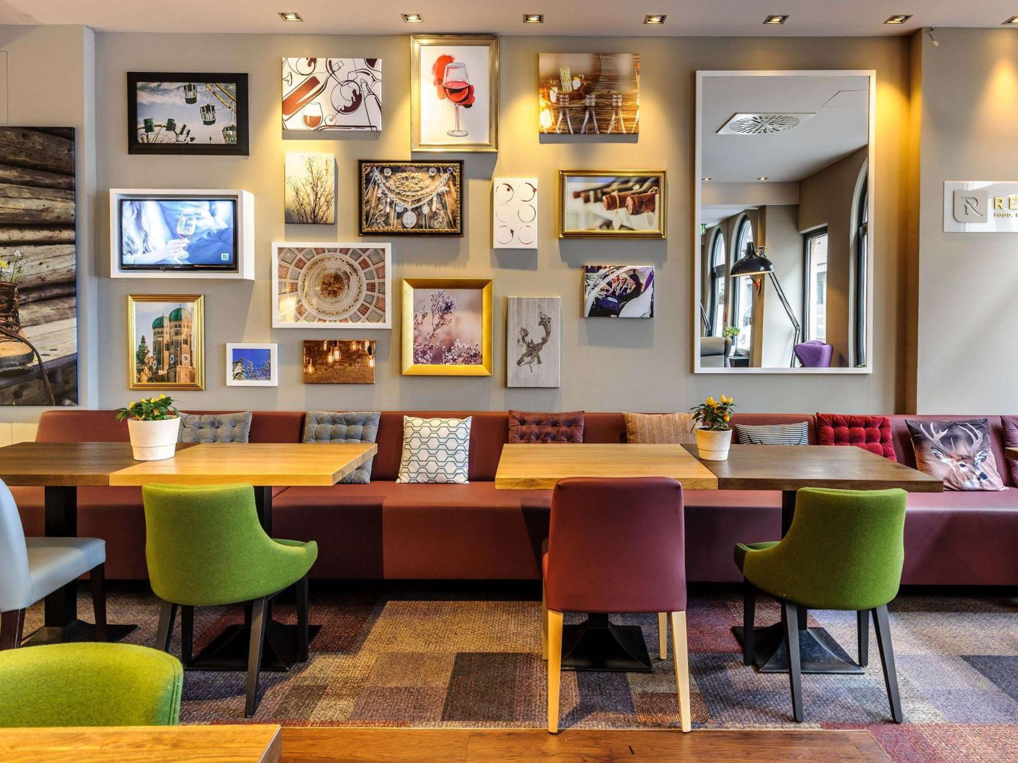 Mercure Center Hotel